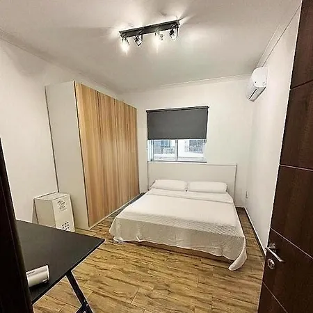 Lux 3 Bedroom *